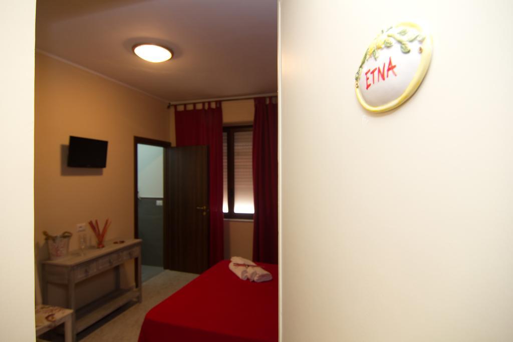 B&B Tifeo Villafranca Tirrena Εξωτερικό φωτογραφία