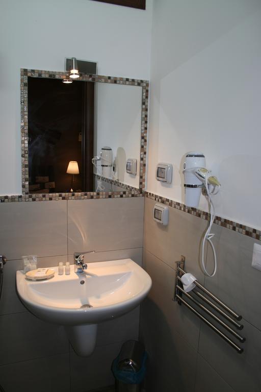 B&B Tifeo Villafranca Tirrena Εξωτερικό φωτογραφία